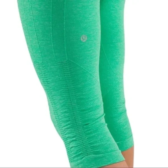Lululemon In The Flow Crop Very Green size 6 EUC - Picture 5 of 11
